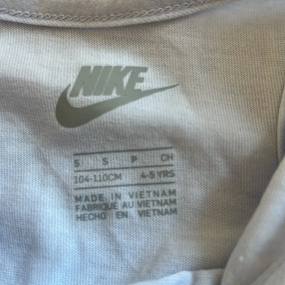 Nike nwt size